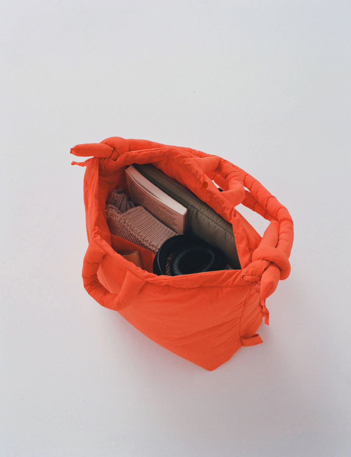 Coral Ona soft bag