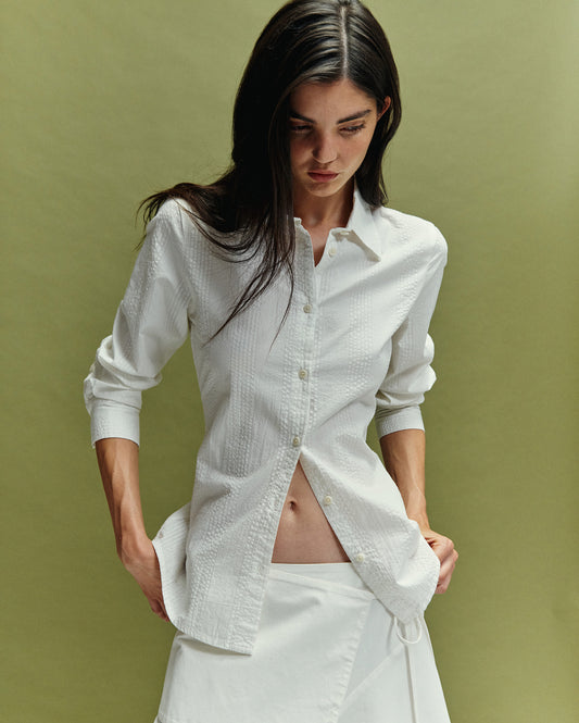 Blusa entallada blanca Katha