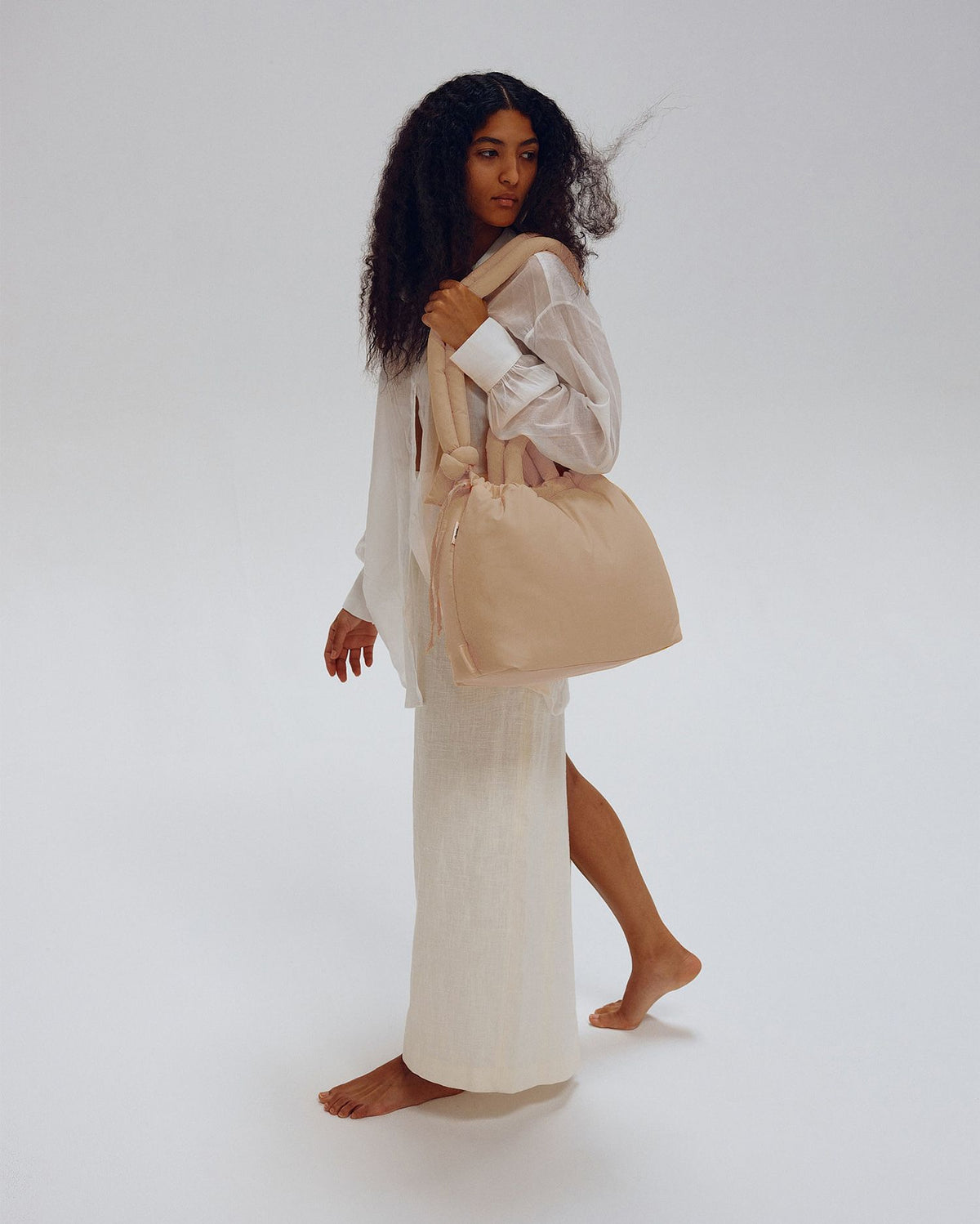 Beige Ona soft bag