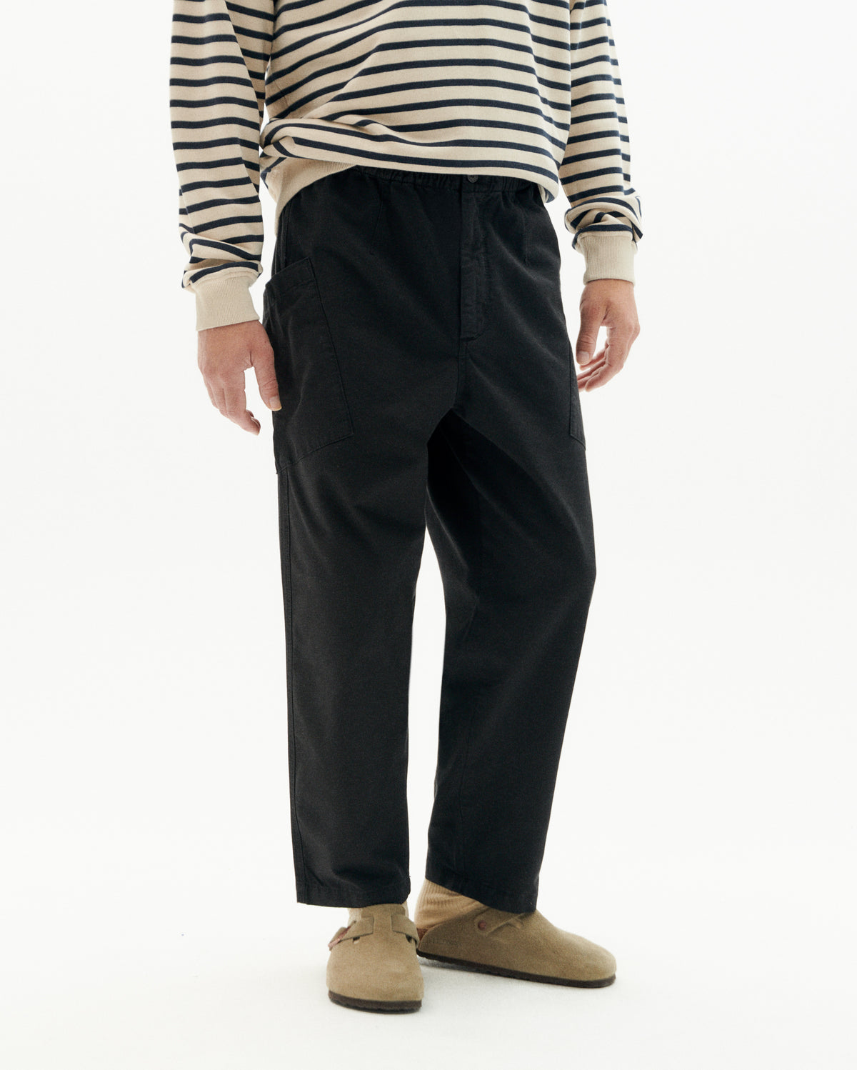 Pantalón relaxed cargo negro Max