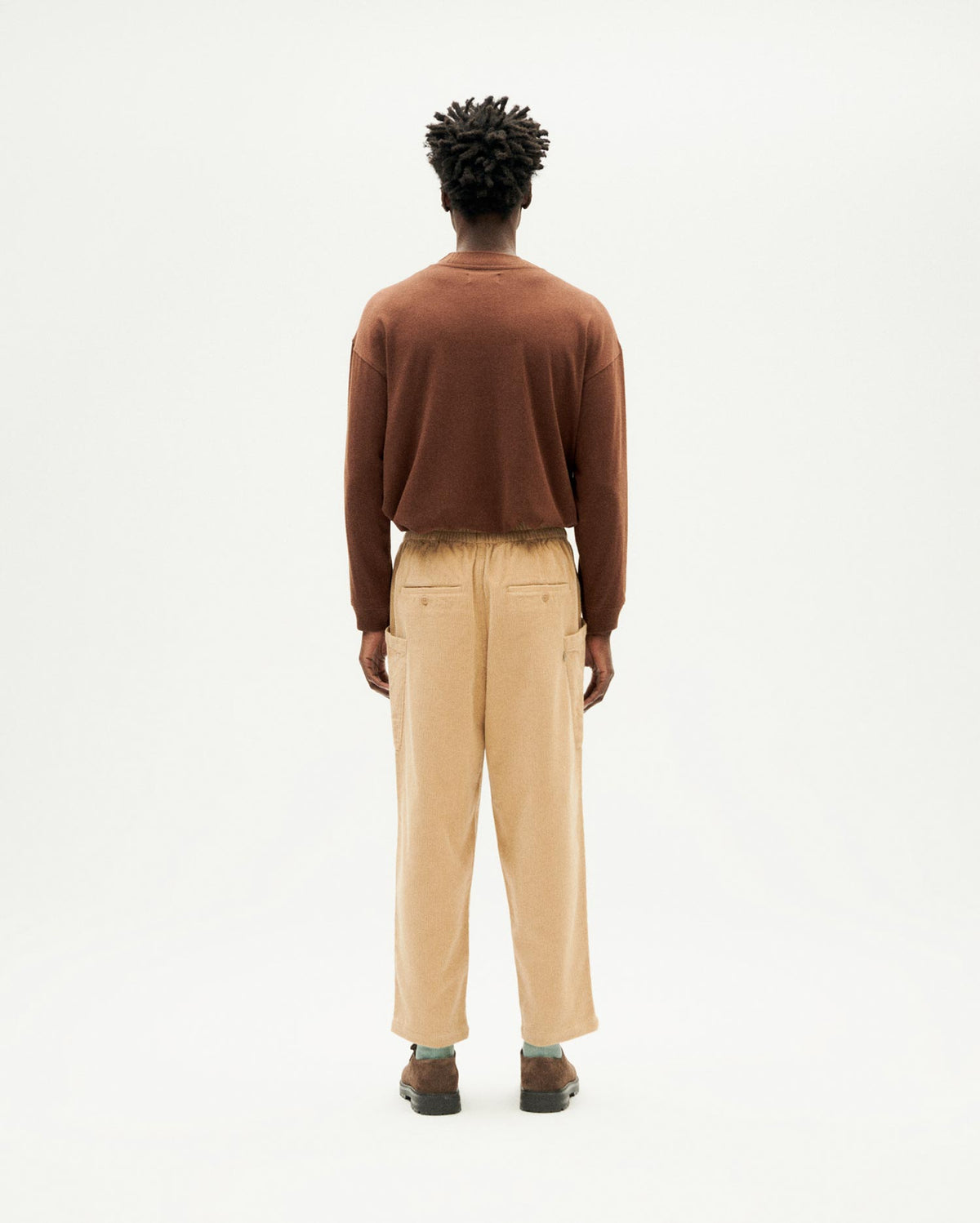 Pantalón beige pana Max sostenible-4
