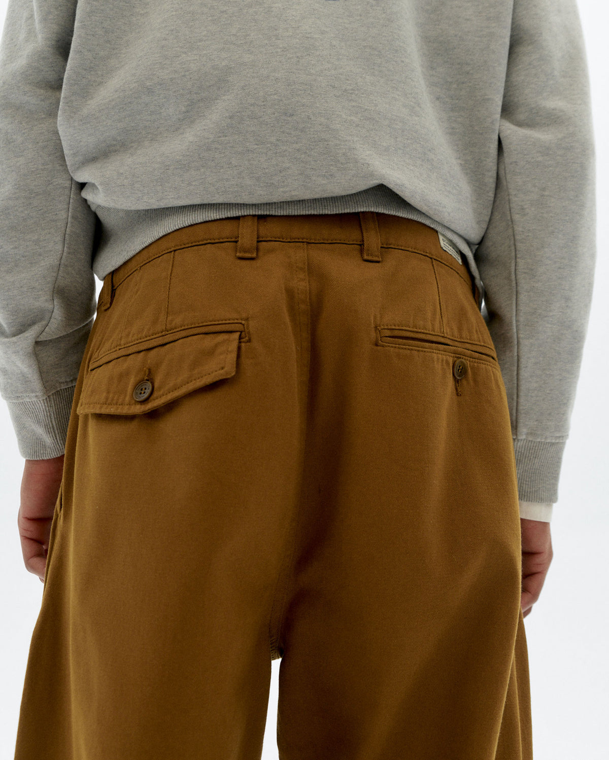 Pantalón relaxed pinza amarillo Wotan sostenible - 3