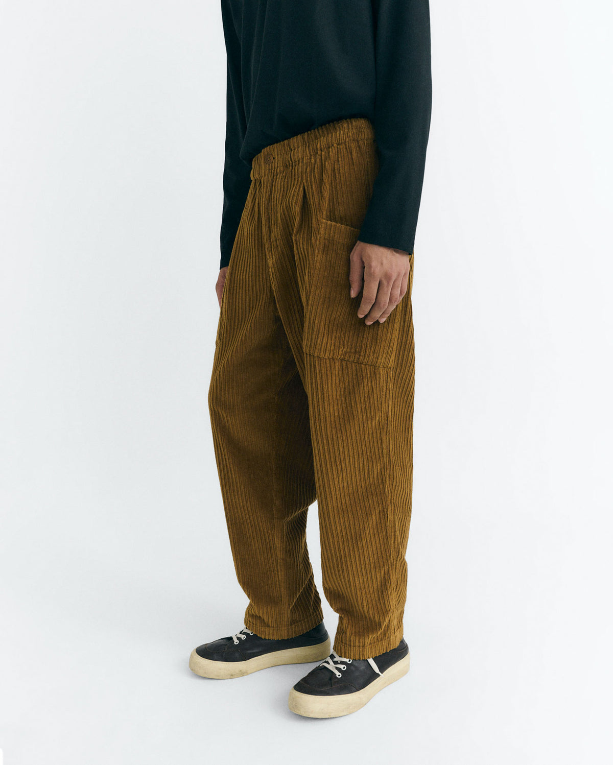 Pantalón relaxed cargo pana amarillo Max sostenible - 1