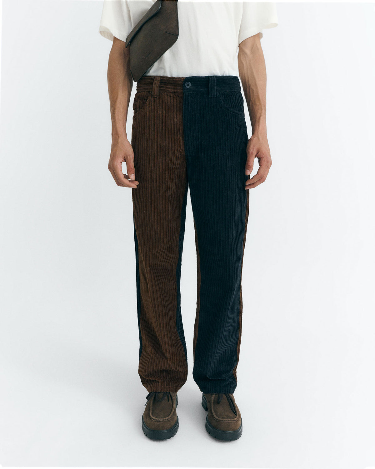 Pantalón recto pana navy y marrón David sostenible - 1