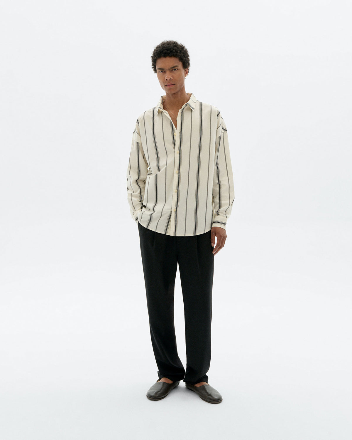 Camisa blanca rayas negras Haru sostenible - 2
