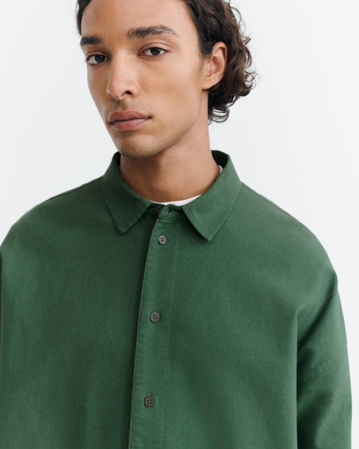Camisa bordada a mano Jim sostenible - 3