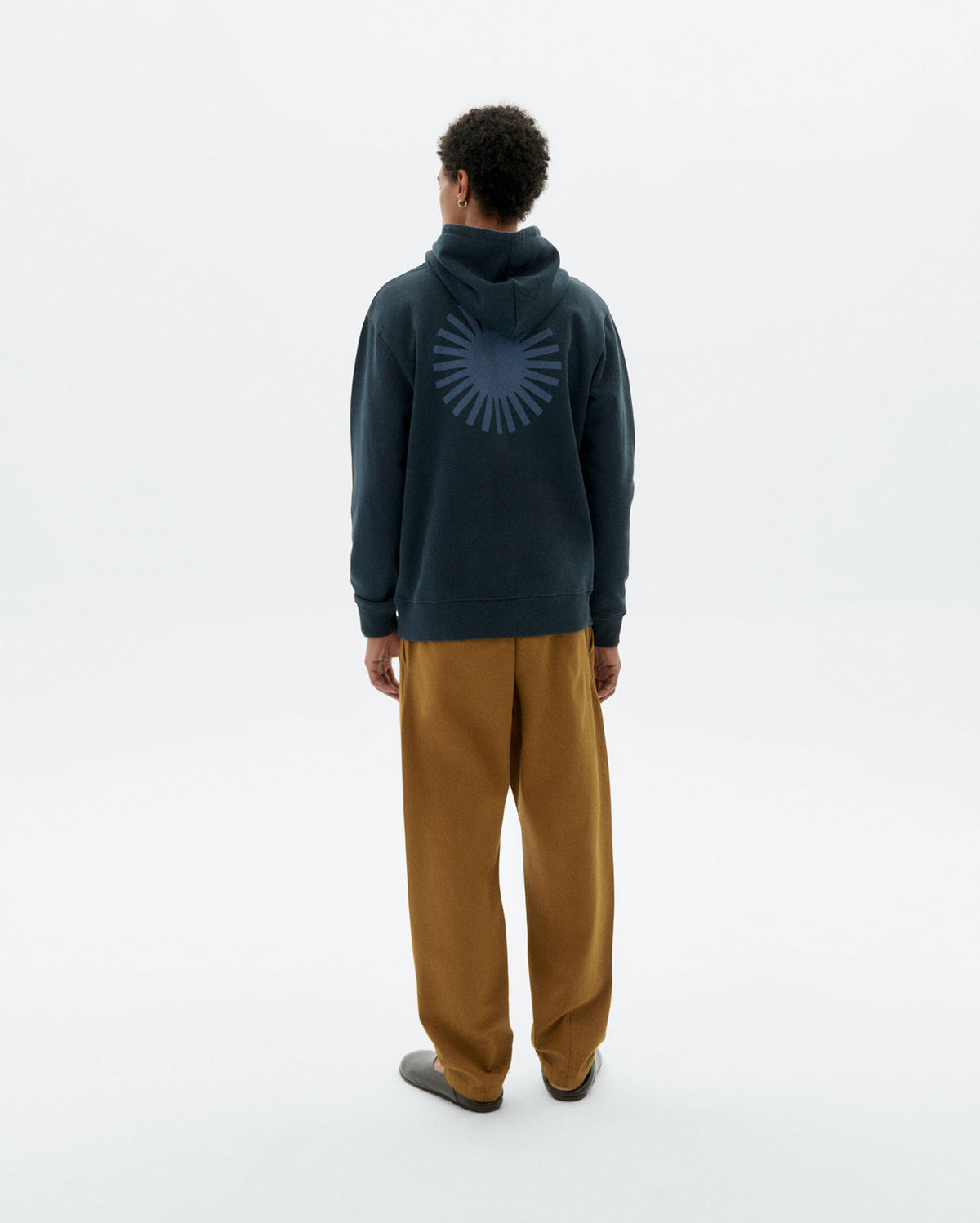 Hoodie grafito sol espalda azul Simon sostenible - 4