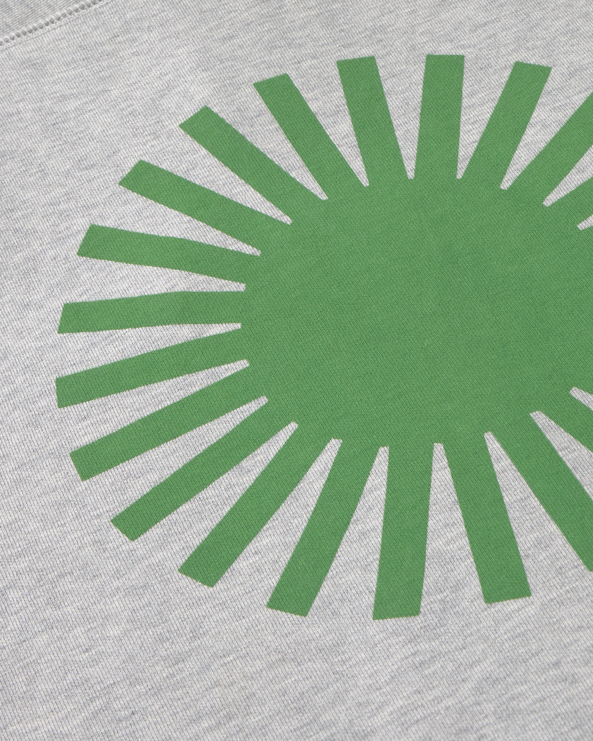 Sudadera gris sol verde espalda Garfu sostenible silueta - 2