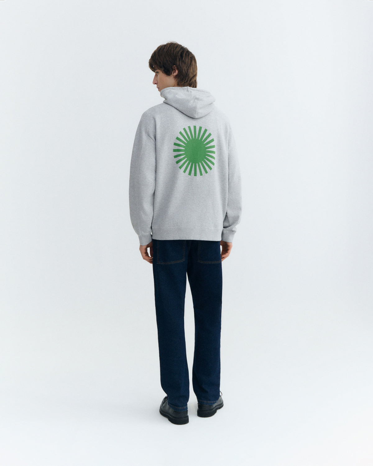 Sudadera gris sol verde espalda Garfu sostenible - 6