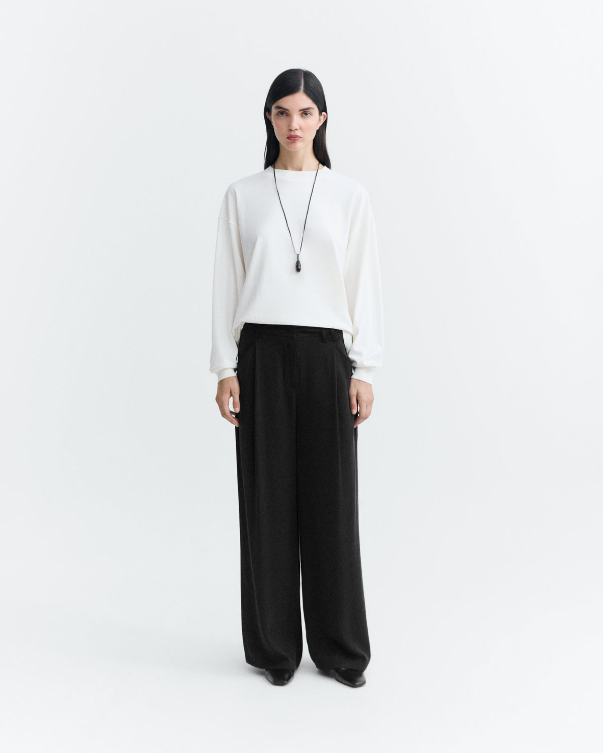 Pantalón wide leg pinza negro Molly sostenoble - 1