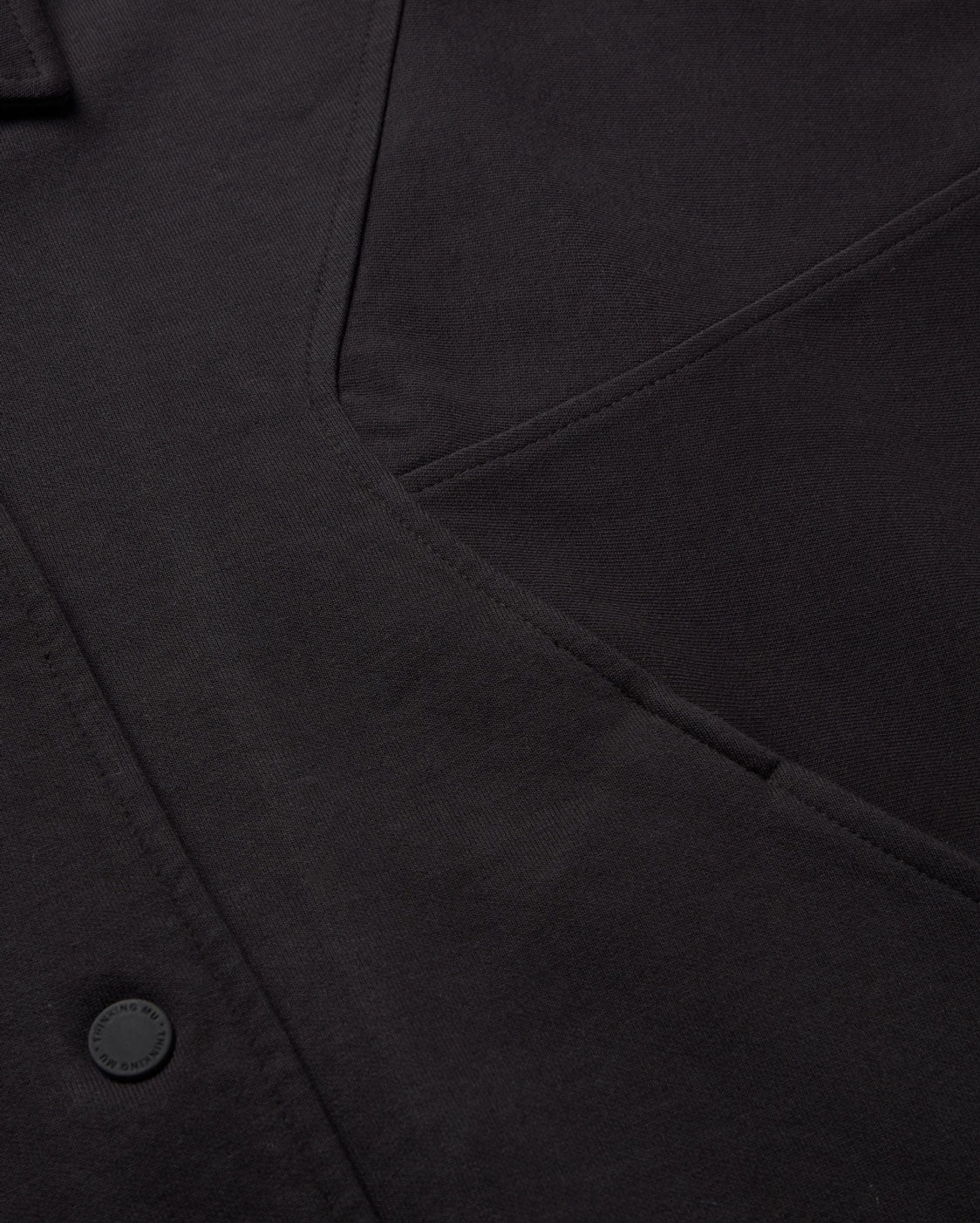 Chaqueta negra Maisie sostenible silueta - 2