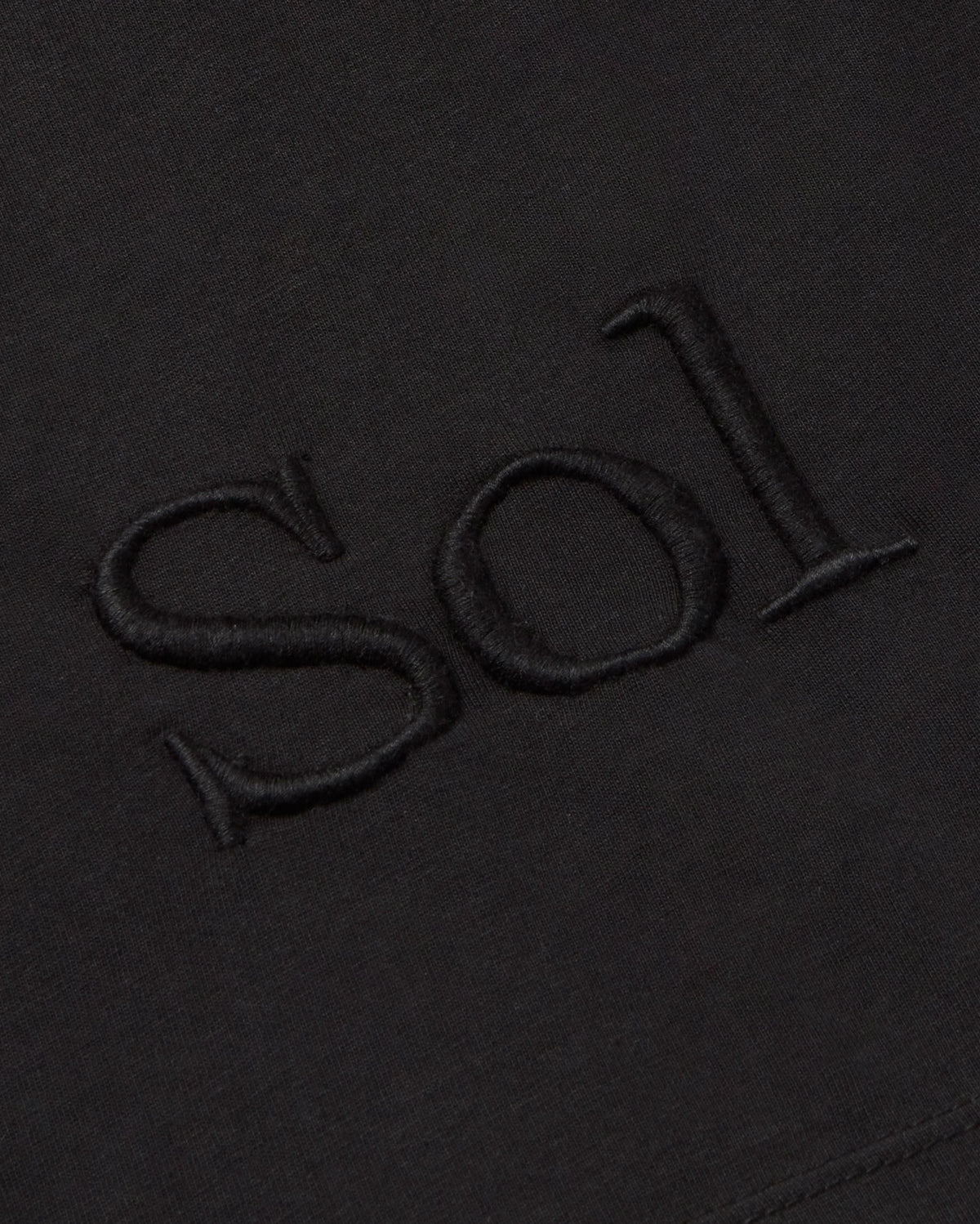 Camiseta negra sol type Ida sostenible - silueta 3