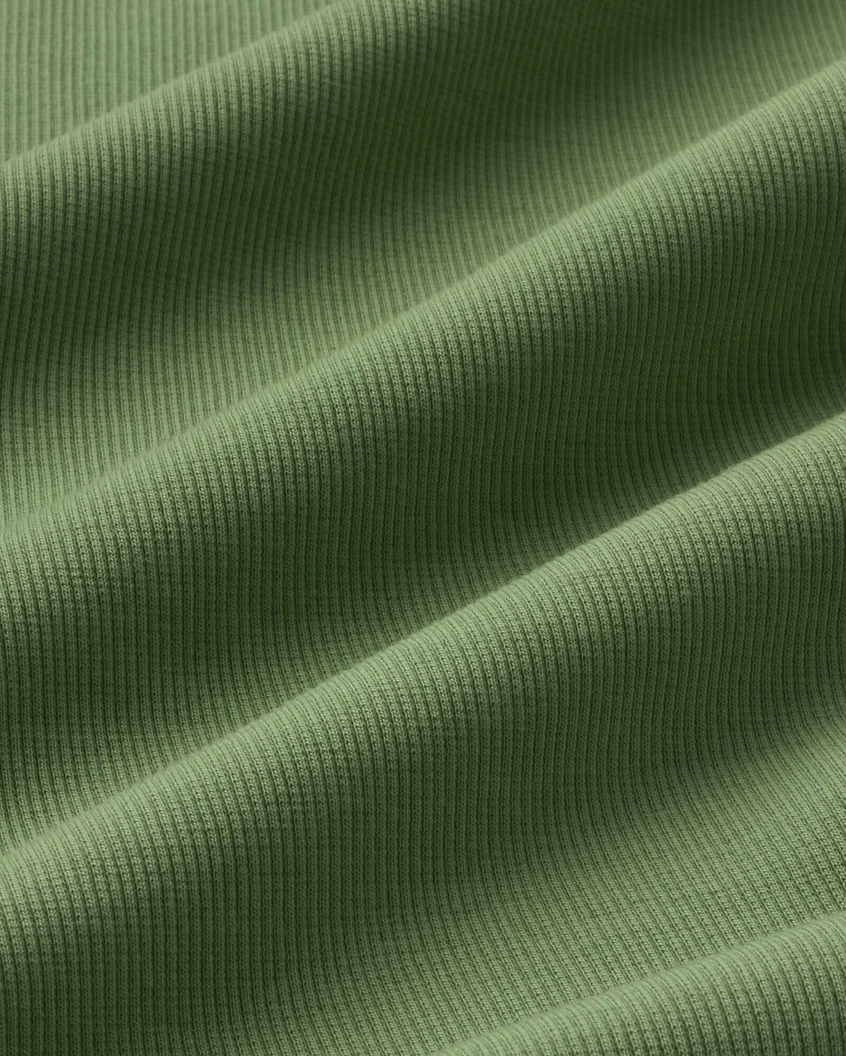 Camiseta slim verde Mirna-R sostenible silueta - 2
